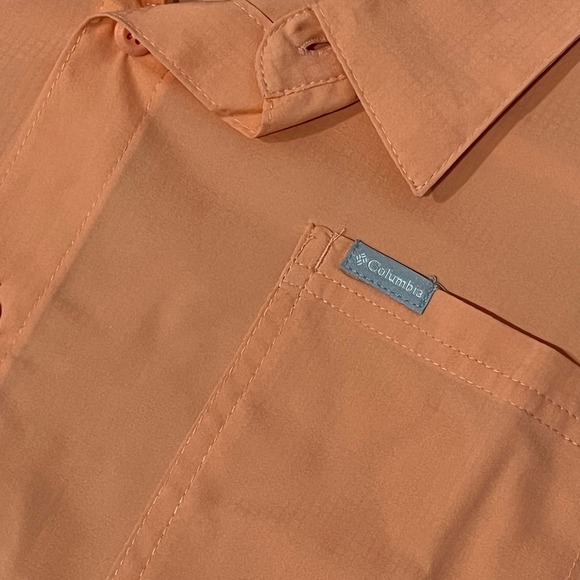 Columbia, Coral Short Sleeve Buttondown 4XL, 718-D - Picture 4 of 4